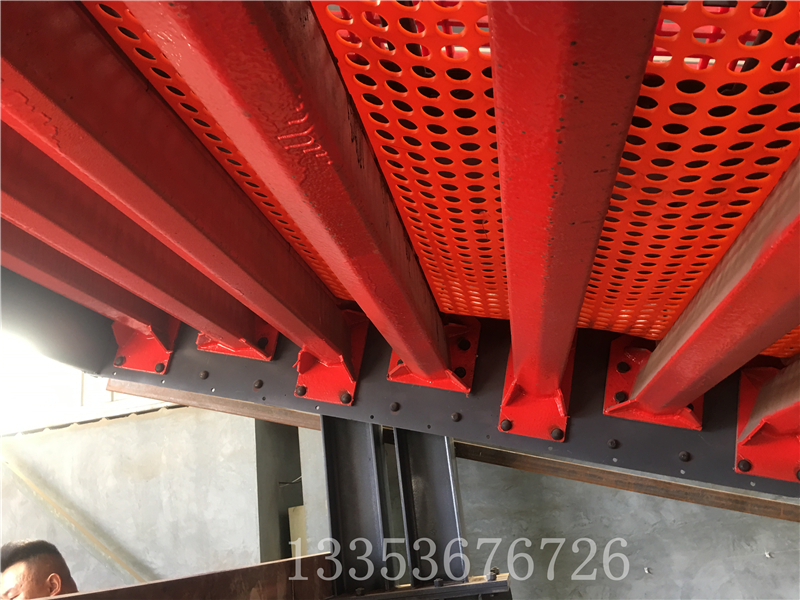 弛張篩篩網(wǎng)裝配 弛張篩篩網(wǎng)裝配