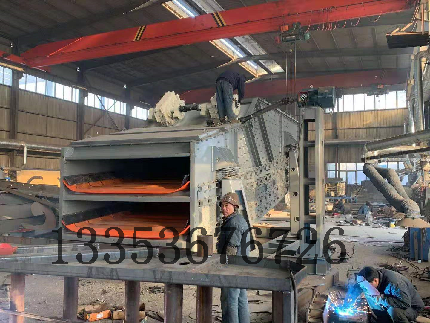 濕粘原煤2575型號(hào)香蕉撞擊弛張篩