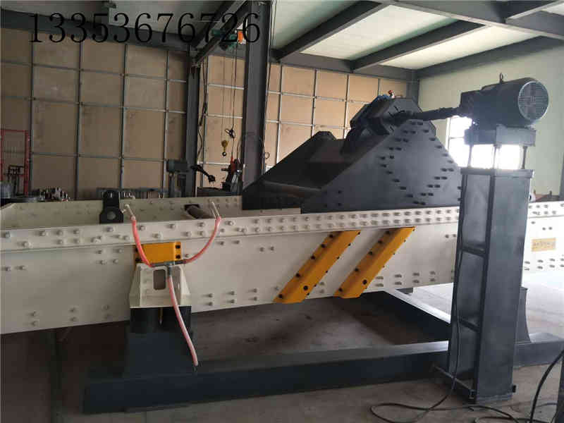 高頻振動(dòng)脫水篩2 高頻振動(dòng)脫水篩2