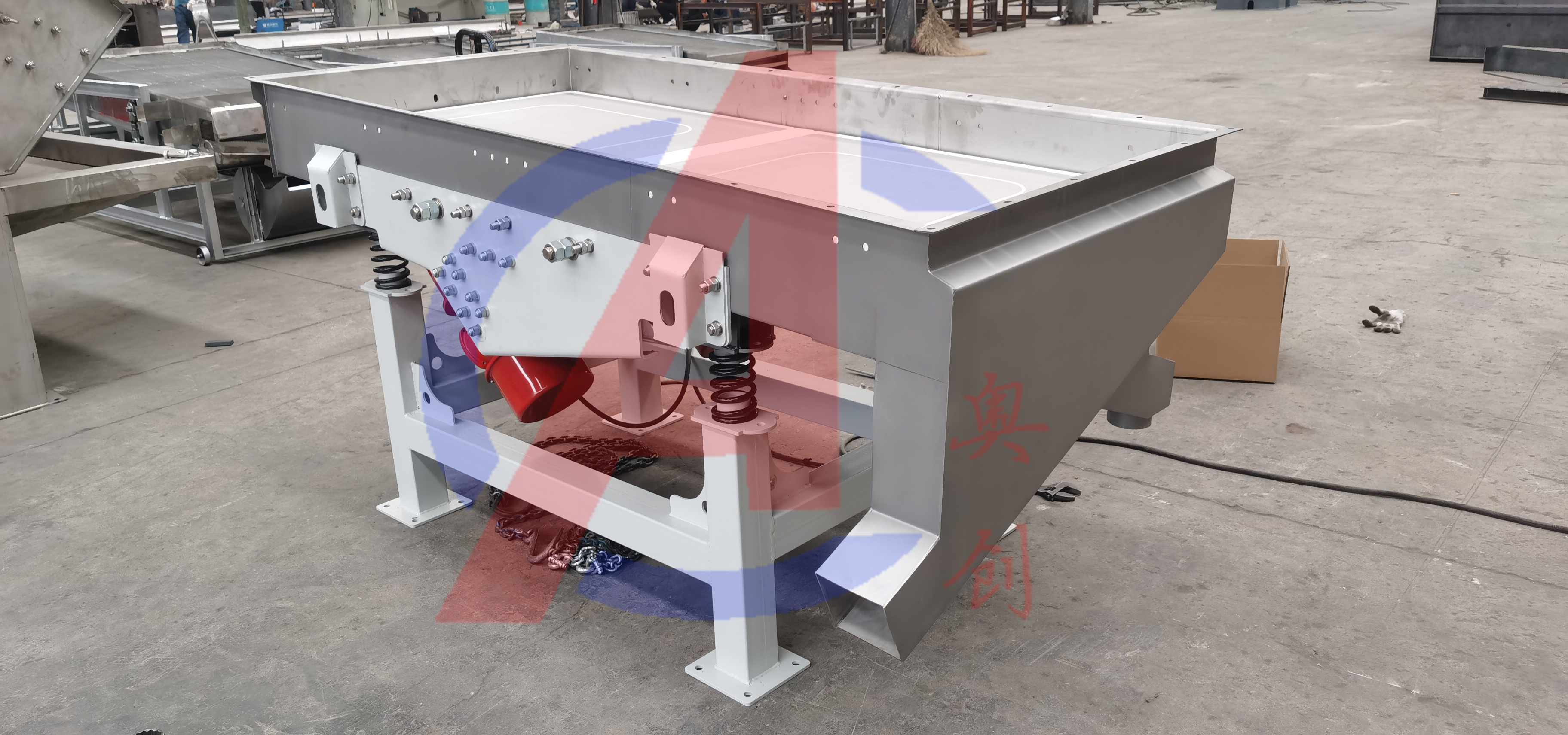 200目粉末專(zhuān)用直線(xiàn)篩分機(jī)